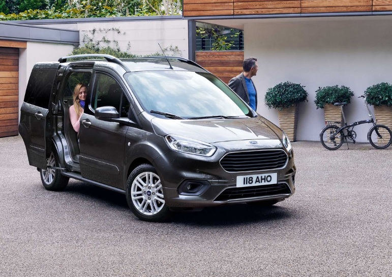 2020 Ford Tourneo Courier