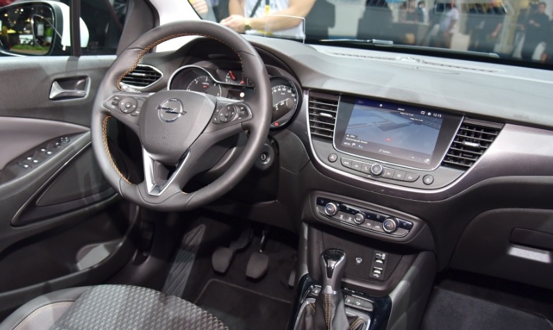 2020 Opel Crossland X