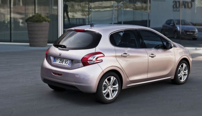 2015 Peugeot 208