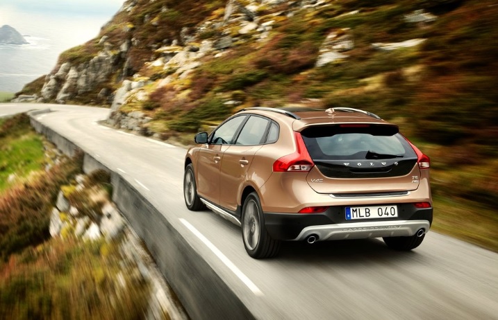 V40 Cross Country Görseli
