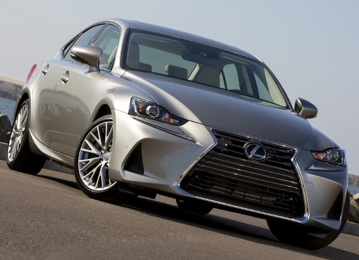 2020 Lexus IS